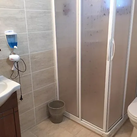 Ala Baykus Butik Nocleg ze śniadaniem 2*